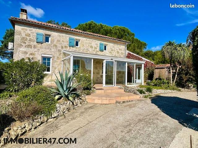 Maison 4 pièces 94 m²