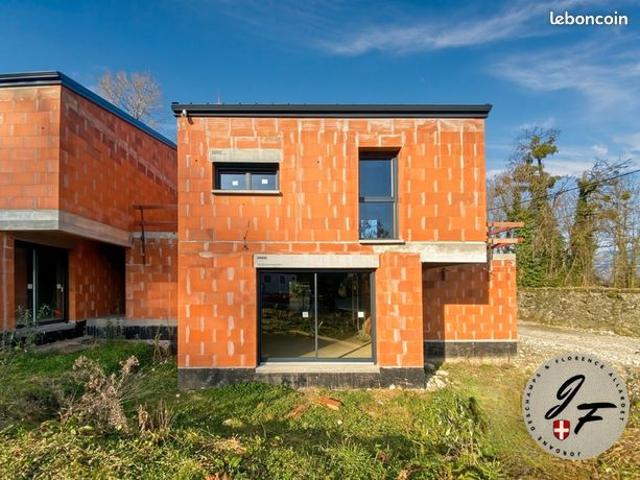 Maison 4 pièces 94 m²