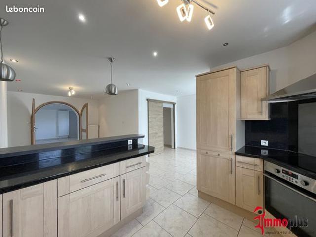 Maison 4 pièces 94 m²