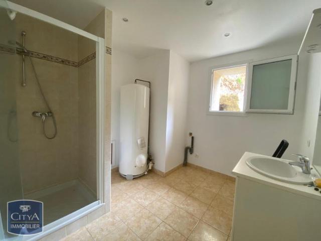 Maison 4 pièces, 94 m² à louer à Luynes 37230