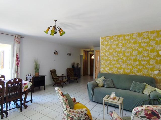 Maison 4 pièces 95 m2 ANGEAC CHAMPAGNE 16