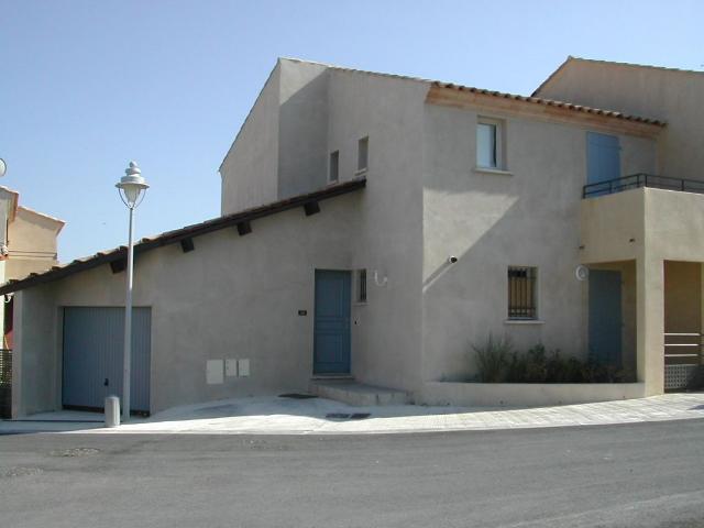 Maison 4 pièces, 95 m² à louer à Uzès 30700