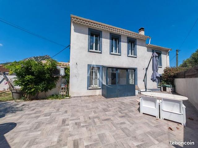 Maison 4 pièces 96 m²