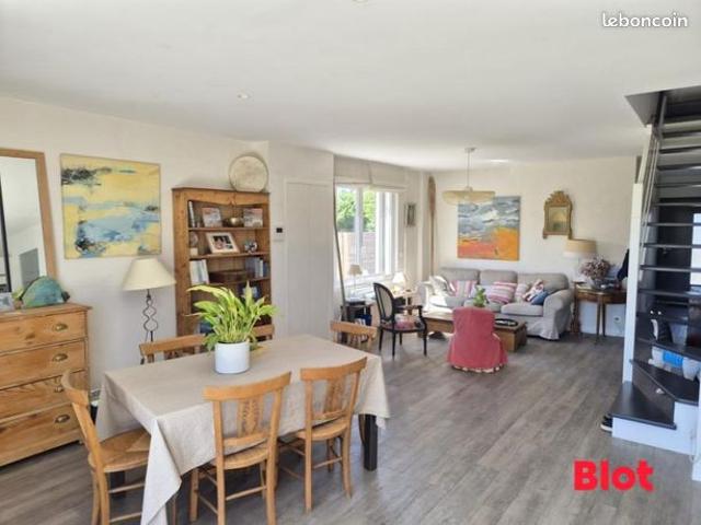Maison 4 pièces 96 m²