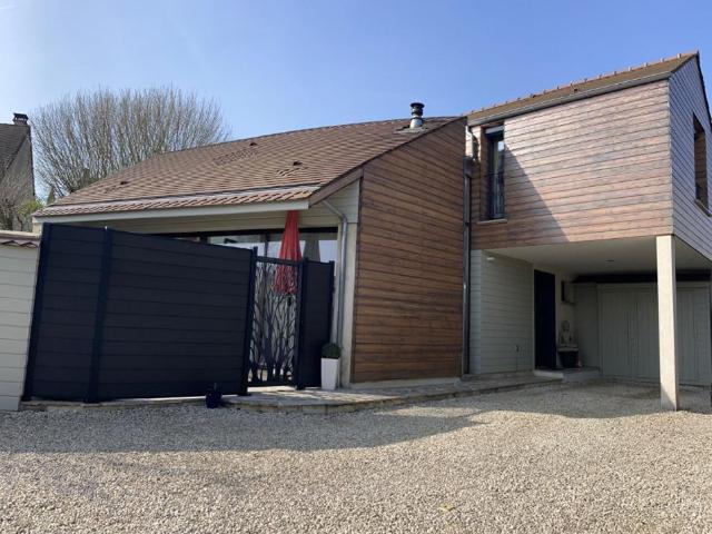 Maison 4 pièces 97 m²