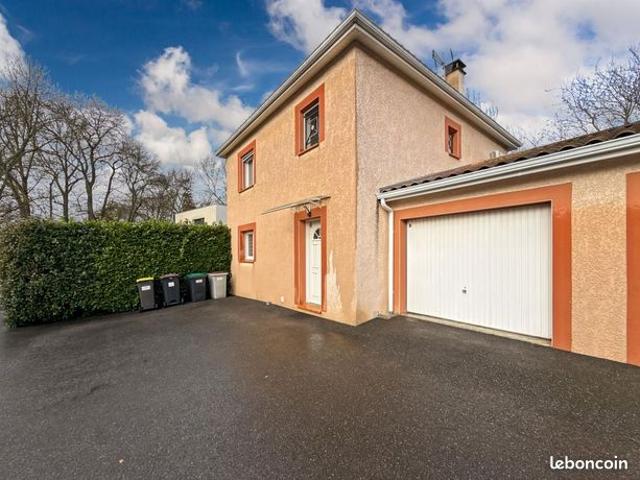 Maison 4 pièces 97 m²