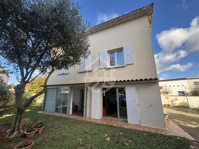 Maison 4 pièces 97 m²