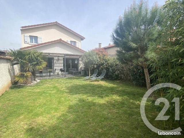 Maison 4 pièces 97 m²