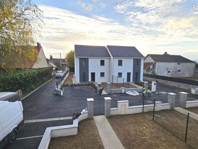 Maison 4 pièces 97 m²