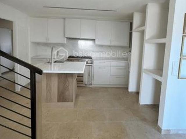 Maison 4 pièces 97 m²