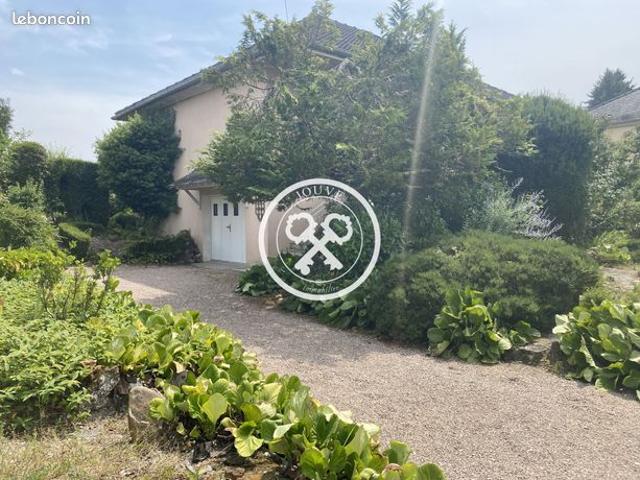 Maison 4 pièces 97 m²