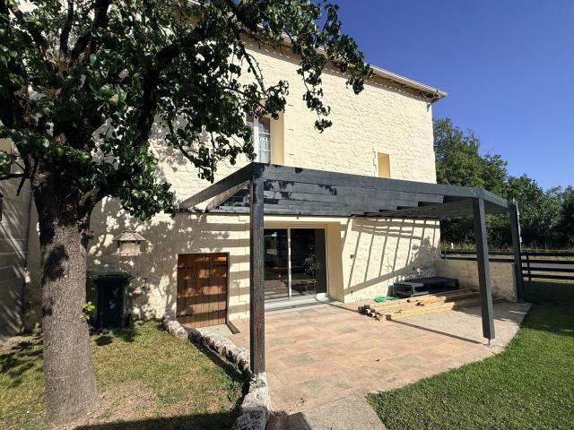 Maison 4 pièces 94 m²