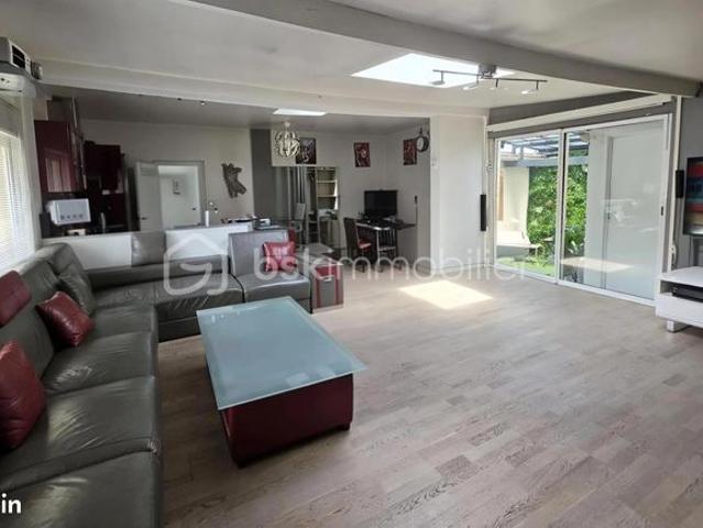 Maison 4 pièces 98 m²