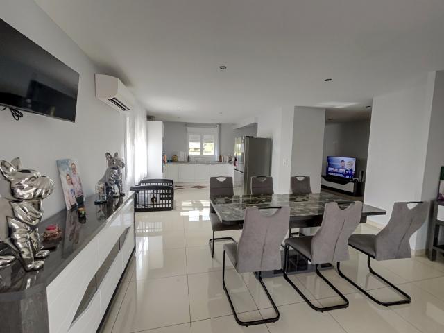 Maison 4 pièces 98 m²