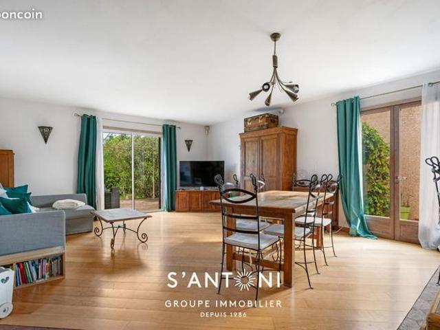 Maison 4 pièces 98 m²
