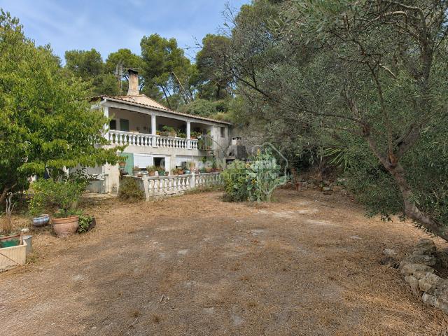 Maison 4 pièces à vendre avec vue étang à Saint Chamas