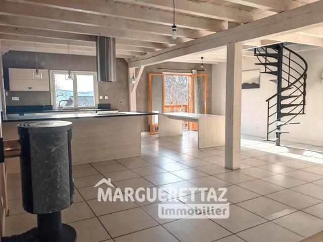 MAISON 4 pièces à VIUZ EN SALLAZ