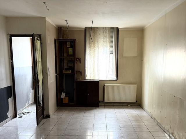 MAISON 4 PIECES A RENOVER