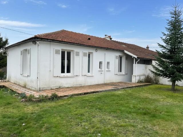 Maison 4 pièces avec dépendance à Saulnières 113m² Saulnières