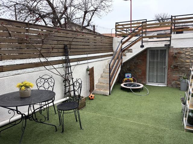 MAISON 4 PIECES AVEC EXTERIEUR
