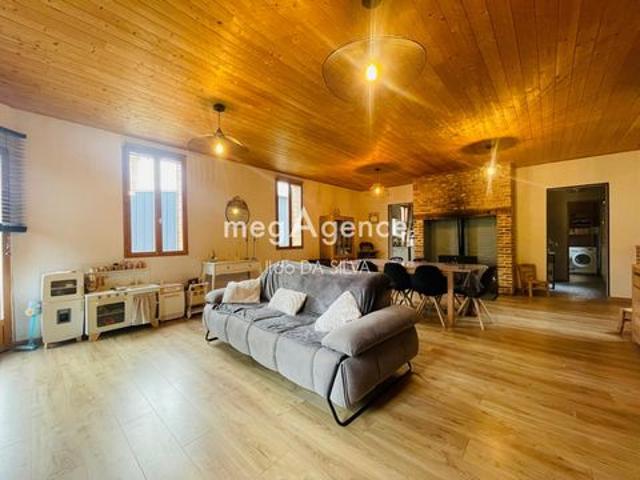 Maison 4 pièces de 150m2