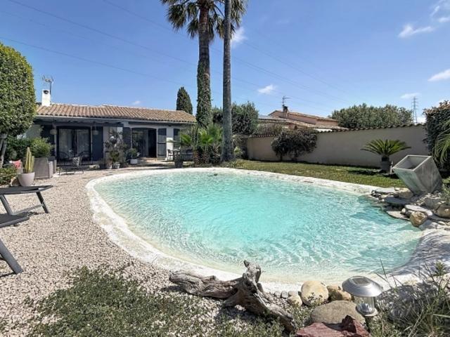 Maison 4 pièces de plain pied avec piscine Nice Ouest