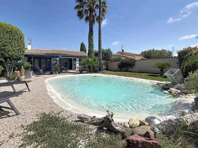 Maison 4 pièces de plain pied avec piscine Nice Ouest