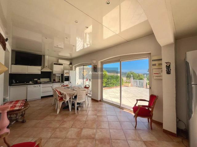 MAISON 4 PIECES FREJUS