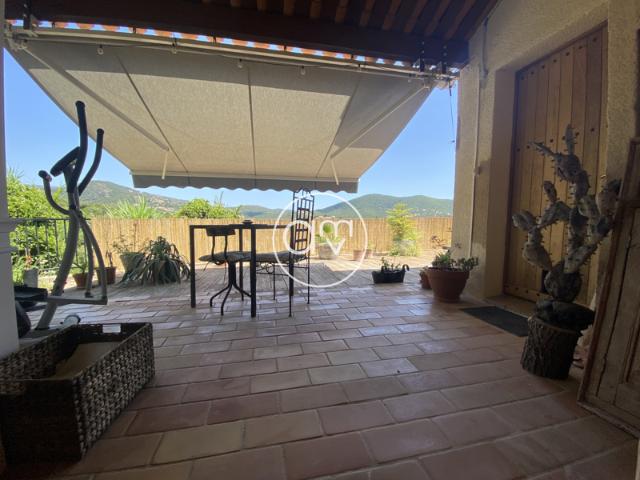 MAISON 4 PIECES LA LONDE LES MAURES 83250 DANS LE TRES PR