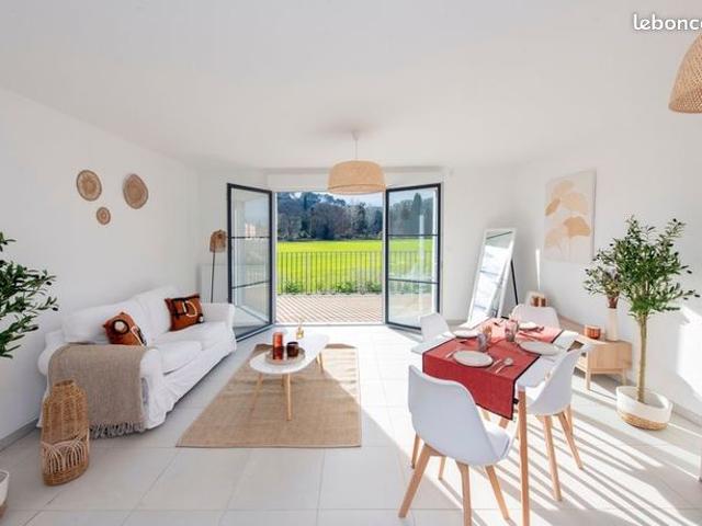 Maison 4 pièces MAISONS FENETRE SUR ALPILLES