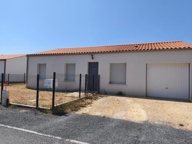 Maison 4 pièces Saint Froult 83.16m² 920€ à louer l'Adresse