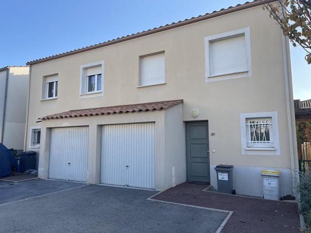Maison 4 pièces Salon de Provence 104.14m² 1450€ à louer