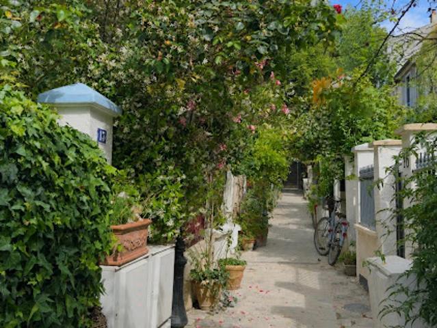 Maison avec jardin