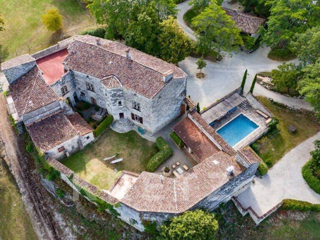 Maison 500 m2 Agen