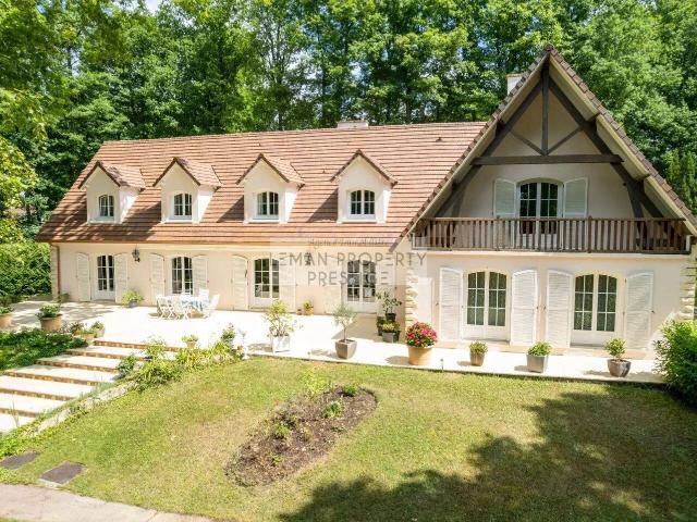 Maison 500 m2 Bullion