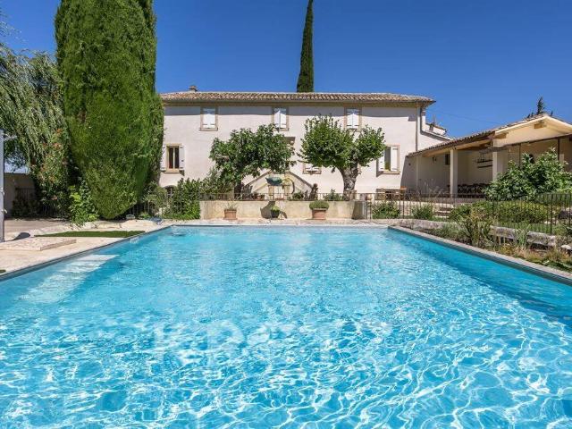 Maison 500 m2 Valreas