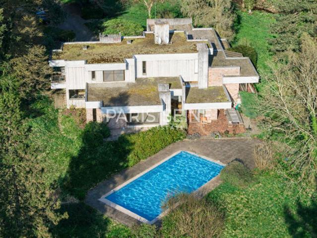 Maison 500 m2 15 pièces