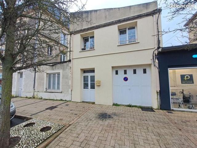 Maison 50 m² ARGENCES