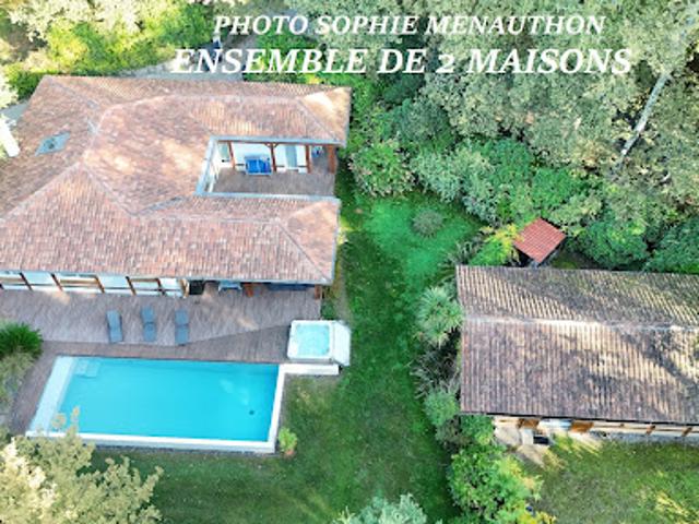 Maison avec piscine et jardin