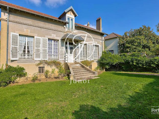 Maison avec jardin