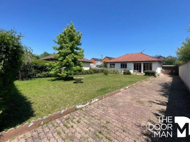 Maison 52000