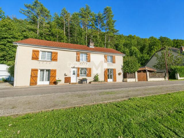 Maison 52000