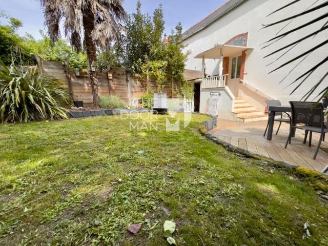 Maison 53000