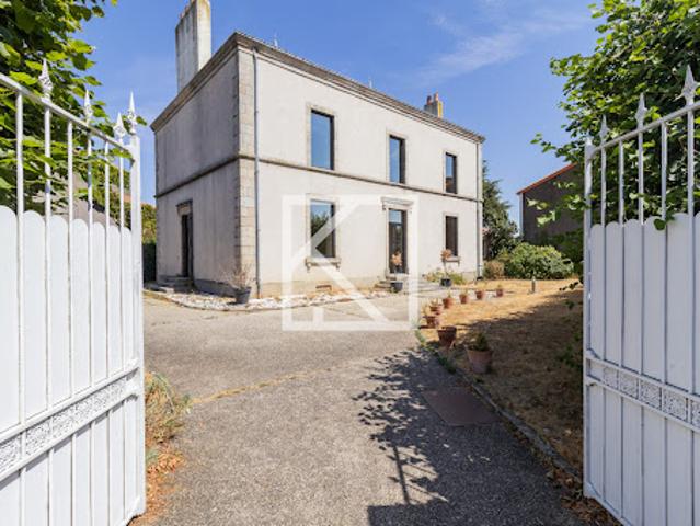 Maison avec jardin