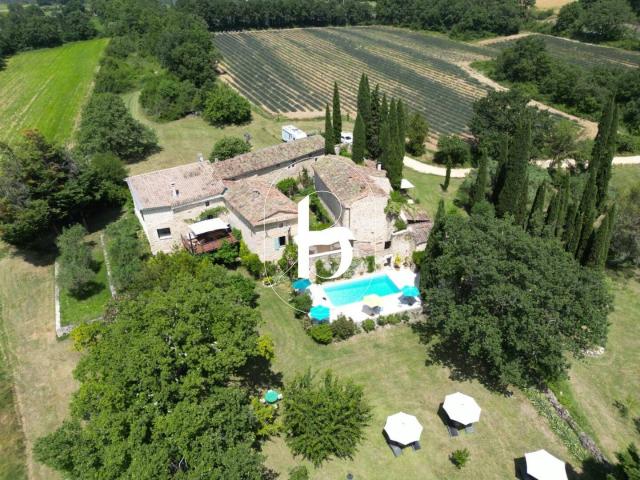Maison 540 m2 Uzes