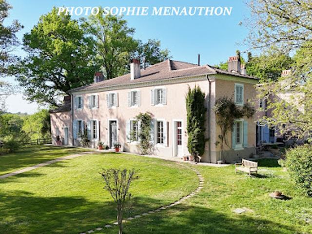 Maison contemporaine avec piscine