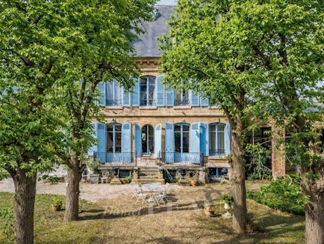 Maison avec jardin et terrasse