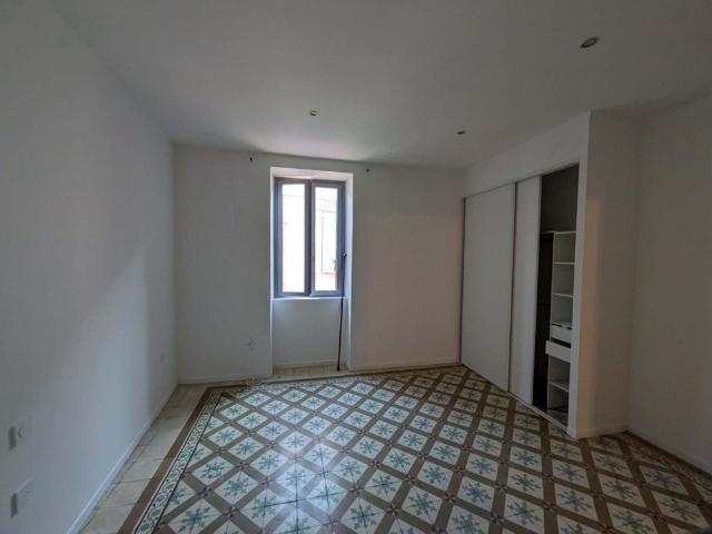 Maison 55m², 2 pièces, Bessan