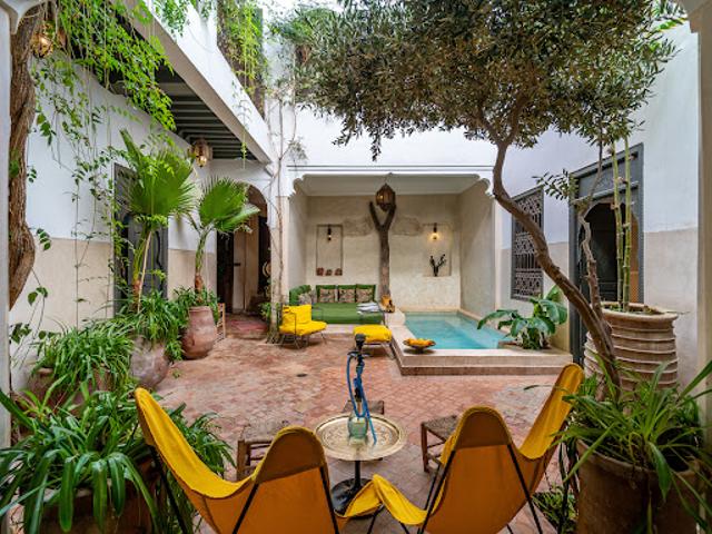 Maison avec terrasse