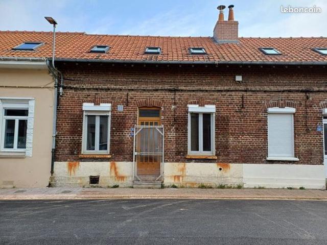 Maison 58 m² Estree Blanche